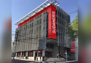 Banco Holandés se suma como accionista de entidad local