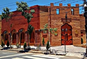 Campaña busca dotar de colchones a ancianos de hogar