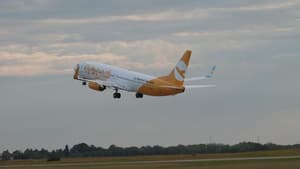 Vuelos low cost cumplen un año en Paraguay