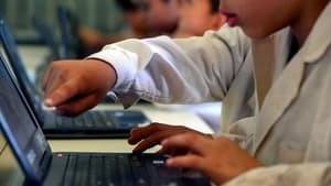 Empresa paraguaya desarrolla proyecto de conectividad para escuelas