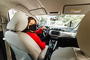 Plataforma de viajes Bolt incluye a mujeres como condutoras