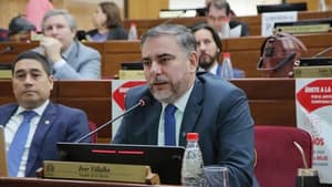 Senador Villalba defiende a su funcionario y niega irregularidad de Cogliolo Boccia