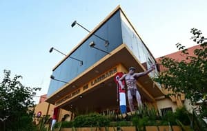 Municipalidad de Lambaré tiene 319 asistentes y un solo arquitecto