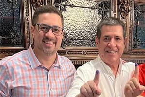 Defensa de Cartes rechaza blanqueo y culpa a Abdo Benítez