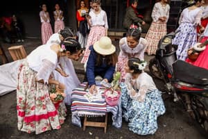 Festejos de San Juan: tradición y diversión en Asunción y alrededores