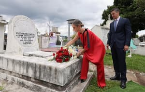 Peña reimpulsa repatriación de los restos de Mangoré desde El Salvador