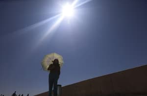 El impacto del calor extremo en la depresión: causas y cuidados