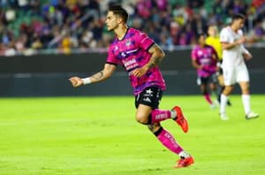 Totín Amarilla en el interés de Cerro Porteño: negociaciones avanzan