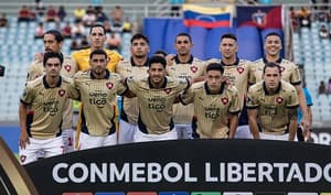 Cerro Porteño enfrenta a Melgar en busca de la fase de grupos
