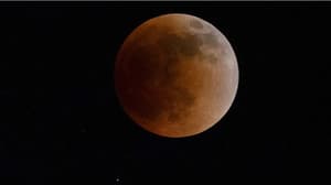 Eclipse lunar total: ¿A qué hora se verá en Paraguay?
