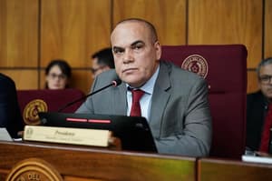 Bachi Núñez avaló ingreso de “neposobris” en el Congreso