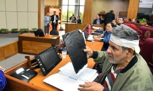 Diputados postergan ley contra mafia de pagarés