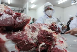 Carne brasileña aumenta presencia en el mercado paraguayo