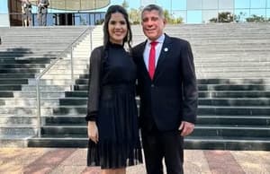 Diputado Figueredo habla de progreso; su hija gana G. 15 millones en la Cámara