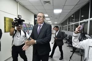 Fiscalía ratifica que Erico Galeano lesionó imagen del Congreso