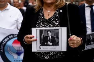Familia Pecci urge a la Corte por acceso a investigación