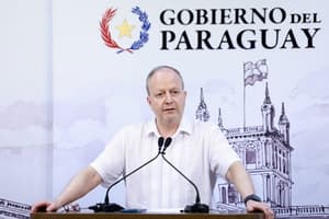 Congreso cita a Carlos Valdovinos para explicar la reforma de la Caja Fiscal