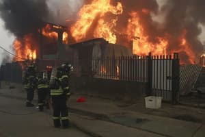 Estado de catástrofe en Chile: Incendios dejan 19 muertos y 20.000 evacuados
