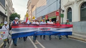 Gremios docentes anuncian huelga por reforma de Caja Fiscal