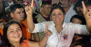 Gobernadora cartista de Concepción justifica opulenta fiesta de XV años