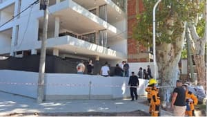 Hallan a paraguayo muerto dentro de una pared en Argentina