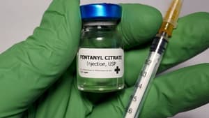 Tres casos de sobredosis de médicos ponen en alerta a Salud