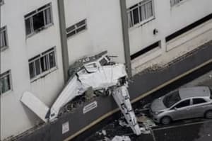 Avioneta se estrella contra edificio en Brasil