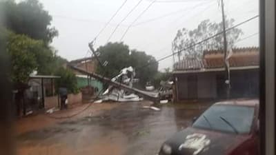 Mal tiempo arremetió sobre varias zonas del país