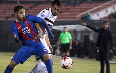 General y el primer golpe del Clausura