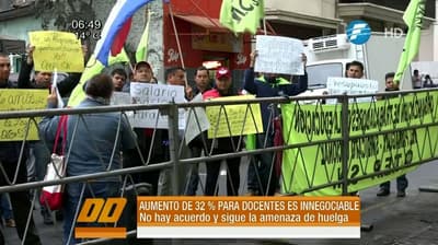 Docentes no llegan a un acuerdo y amenazan con huelga
