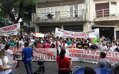 Estudiantes de Unasur exigen respuestas al Cones