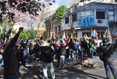 Marcha campesina no se detiene