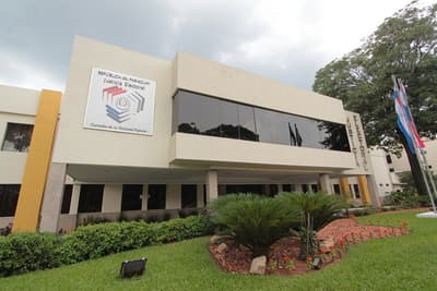 DNCP despeja camino para licitación de máquinas de votación
