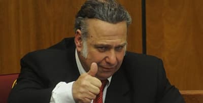 González Daher amenaza a quienes no se adhieren al cartismo