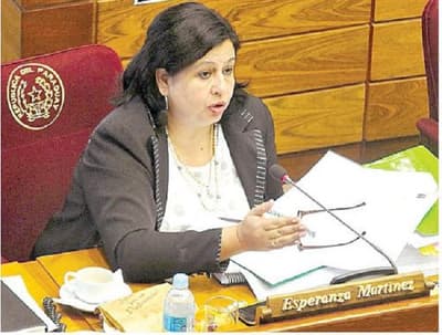 “Es necesaria la aplicación de un mayor impuesto al tabaco”