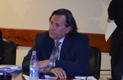 José Ortiz reconoce contrabando de cigarrillos al Brasil