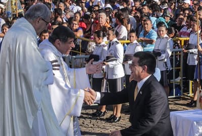 Cartes, nuevamente con desperfectos en su helicóptero