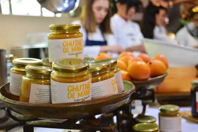 Mango procesado beneficiará a jóvenes de escasos recursos