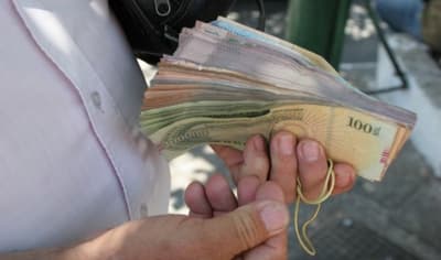 Exigen 30% de aumento del salario mínimo tras incremento del gasoil