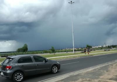 Emiten alerta meteorológica para 12 departamentos