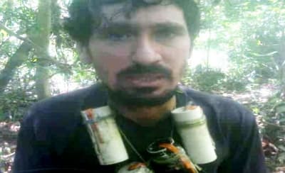 Con bombas hasta en el cuello, EPP agobia a secuestrado