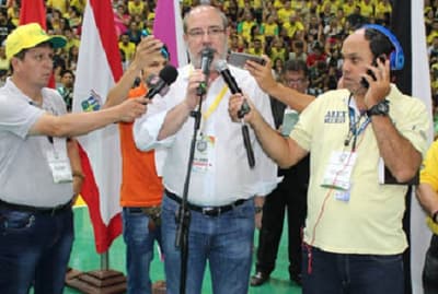 Abuchean a Zacarías Irún en acto deportivo