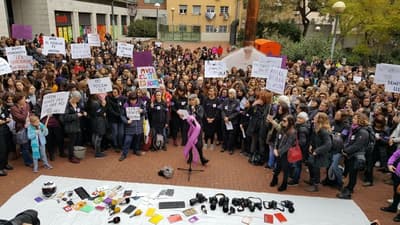 Medios españoles se quedan sin conductoras por el 8M