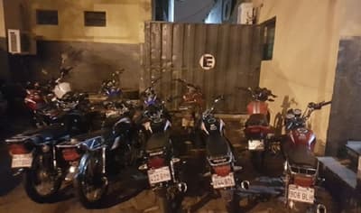 Capturan a jóvenes en carreras clandestinas
