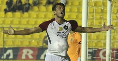 Nelson Haedo anunció la llegada de su “tercer leoncito”