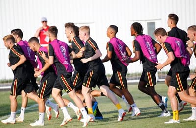 Tres partidos en Rusia para animar el lunes