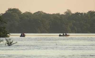 Hallan cuerpo de joven que rescató del río a una niña