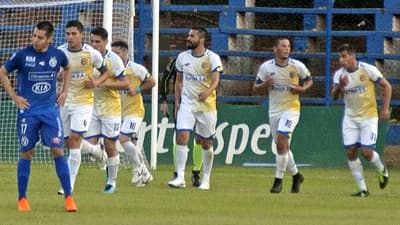 Sol de América empata a Capiatá en el ocaso del partido
