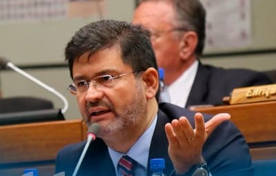 Solicitan expulsión de Ibáñez de la logia masónica