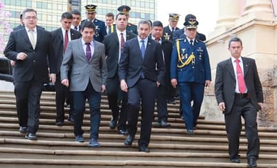 “Vengo a mi casa”, señala Abdo Benítez al visitar el Congreso